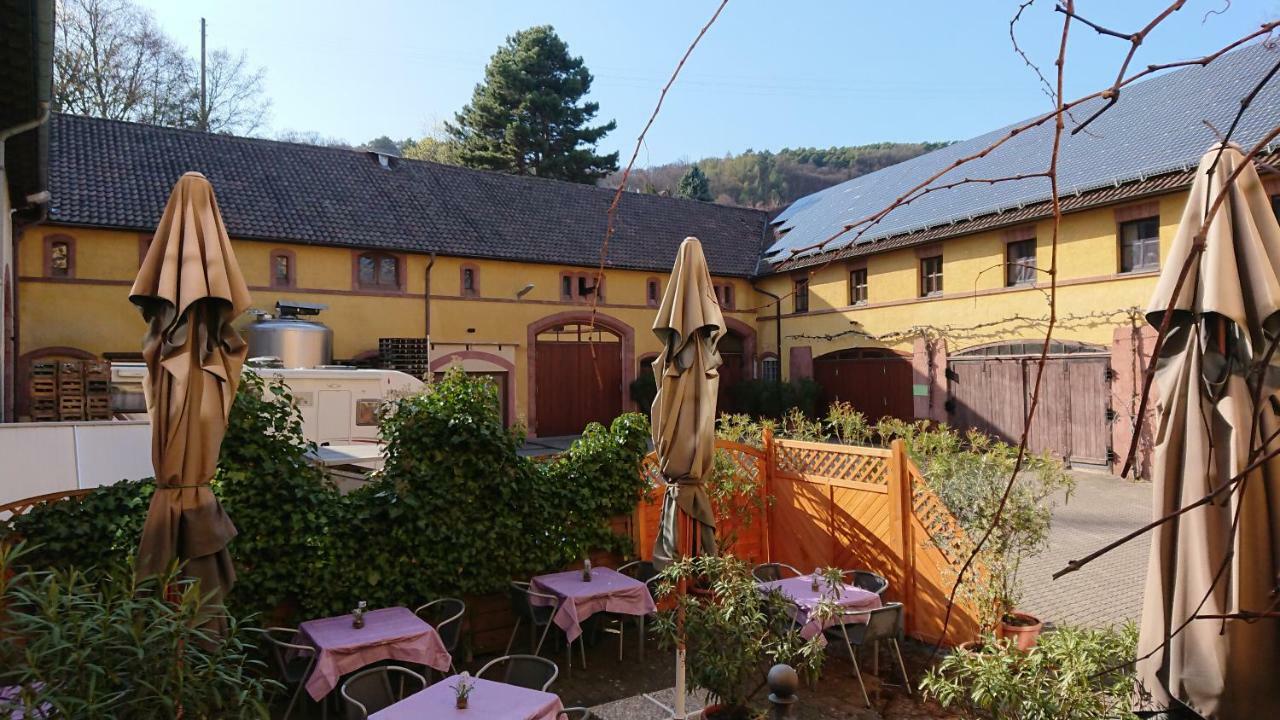 Hotel Restaurant Hambacher Winzer Neustadt an der Weinstraße Exterior foto